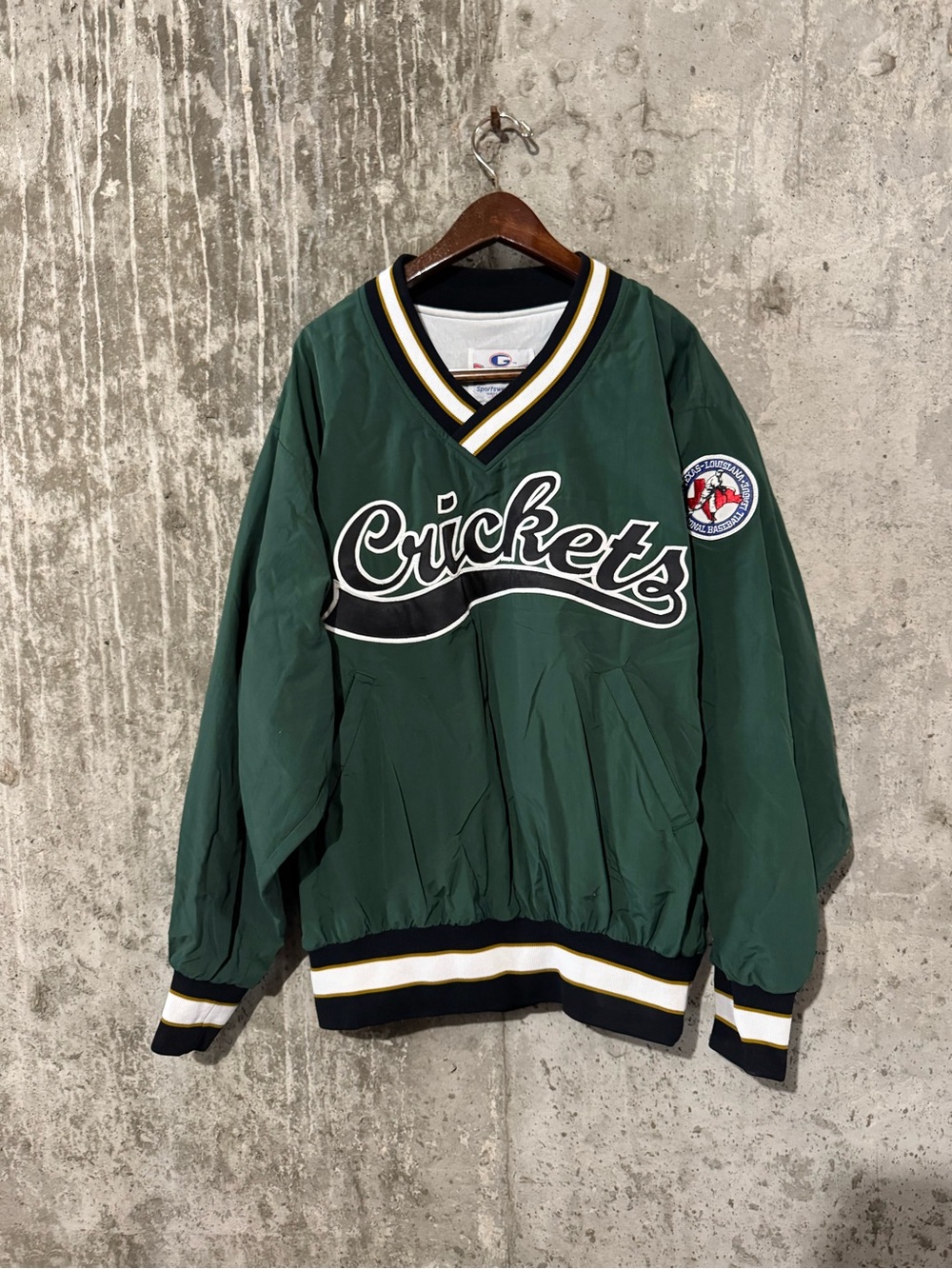 Crickets Green Pullover Windbreaker Jacket